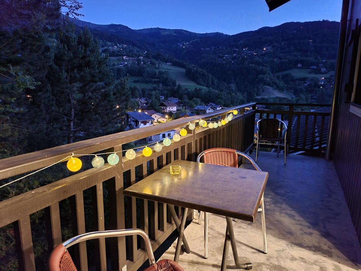 Appartement Dans Chalet Avec Piscine Couverte Saint-Gervais-les-Bains Exterior foto